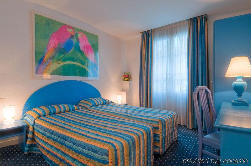 Hotel Croix De Malte Paříž Pokoj fotografie